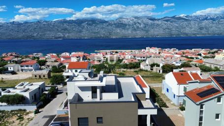 ZADAR, RAŽANAC - Novogradnja! Podno grijanje, lift, pogled na more, spremište. . . ! S6
