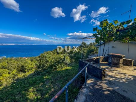 OPATIJA, LOVRAN - Prekrasna starina s panoramskim pogledom i 1800m2 zemljišta