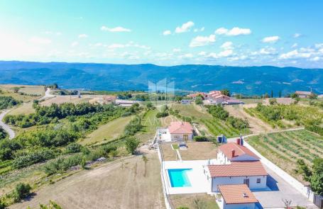 Buzet, izmimna vila s panoramskim pogledom!