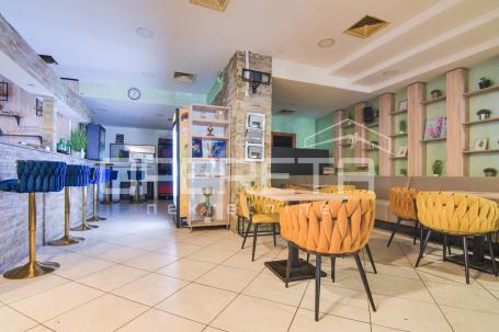 ULIČNI LOKAL, PRODAJA, SESVETE, 145 M2 + NATKRIVENA TERASA 50 M2