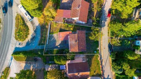 Odlična renovirana kuća na Bockama! Useljiva odmah!