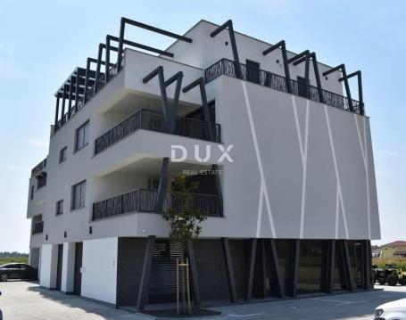 PETRINJA, PIGIK - Građevinsko zemljište 2500 m² idealno za investitore i poslovne objekte