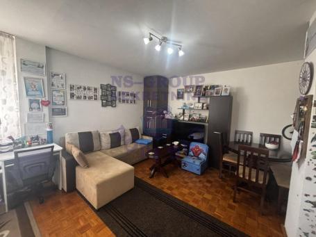 Dvosoban stan na Novom Naselju 
