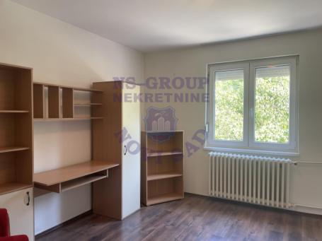 Komforan jednosoban stan - Uknjižen 