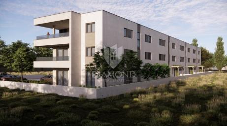 Predivan komforan penthouse u Štinjanu!