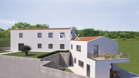 ISTRA, SOVINJAK - Prostrano građevinsko zemljište s projektom
