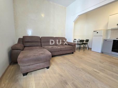 Pula, centar, 1-sobni stan, 38 m2, pješačka zona, useljiv
