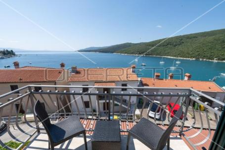 ISTRA, RABAC, OBJEKT S 8 SOBA, PRVI RED DO MORA,  PRILIKA!