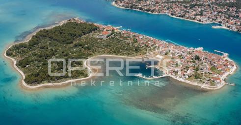 Prvi red do mora – poljoprivredno zemljište na otoku Krapnju