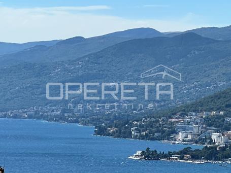 Zemljište u građevinskoj zoni s panoramskim pogledom na Kvarner