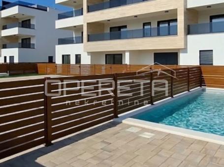 USELJIVO! Privlaka/Zadar - Penthouse G003, 70m od mora