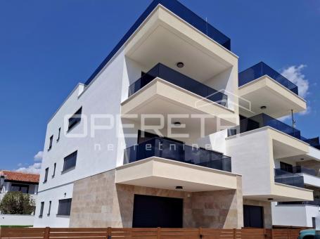 USELJIVO! Privlaka/Zadar - Penthouse A201, 70m od mora
