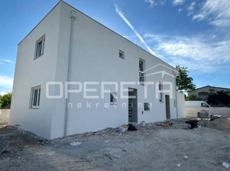 Novogradnja - Moderan penthouse, 110 m², Sabunike, Zadar
