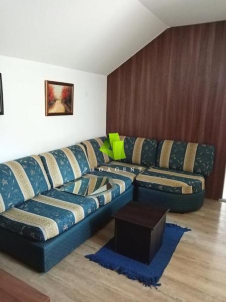 Stan u kući na Bulevaru Nemajića ID#8648