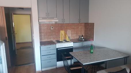 Centar, Augusta Cesarca, nameštena garsonjera