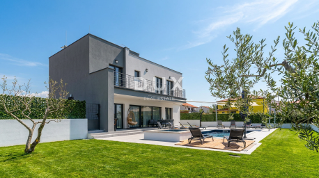 Istra, Poreč, vila, 204 m2, bazen
