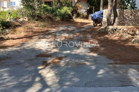 Vis, Rukavac, zemljište s građevinskom dozvolom