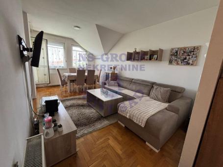 Fenomenalan porodičan duplex na samo par minuta od puta Novi Sad-Futog! 