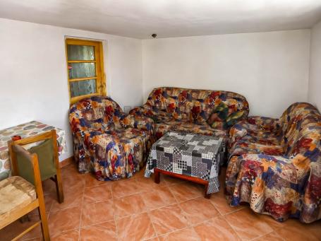 Sečanica, prizemna kuća 53m2, plac 892m2