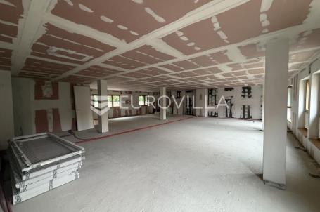 Zagreb, Donji Grad, poslovni prostor 144 m² na 1. katu moderne stambeno poslovne zgrade, NOVOGRADNJA