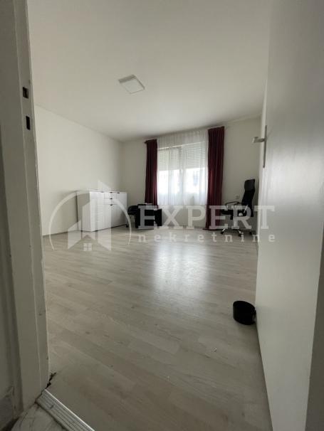 Izdaje se jednosoban stan na Paliluli u blizini Difa-a, 35m2!