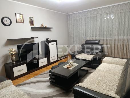 Izdaje se odličan, dvoiposoban stan kod Gradske bolnice, 67m2