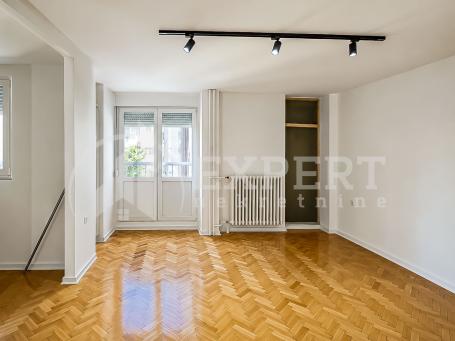 Izdaje se nenamešten jednoiposoban stan na Medijani, površine 35 m2