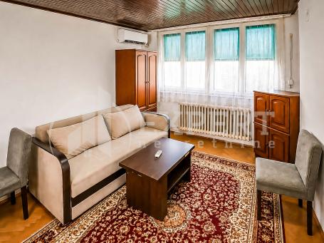 Izdaje se garsonjera u centru Niša, 24m2