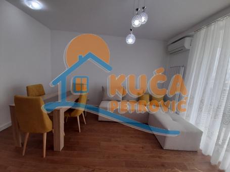 Izdaje se stan, u novom kompleksu Delta Planet Residence, 33m2