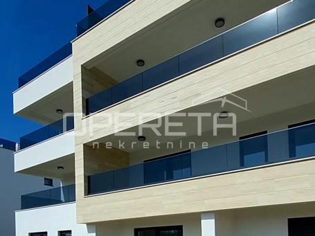Useljivo: Privlaka/Zadar - stan G101, 70m od mora