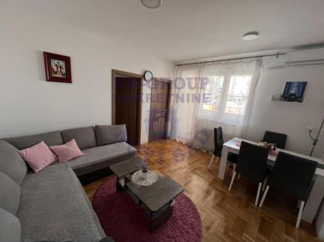 Dvoiposoban na Novoj Detelinari Kompletno namešten 