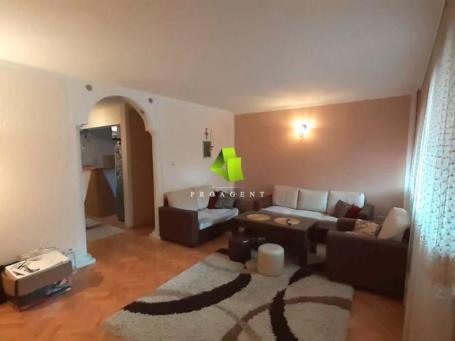 Lepa porodična kuća u Čalijama ID#8668