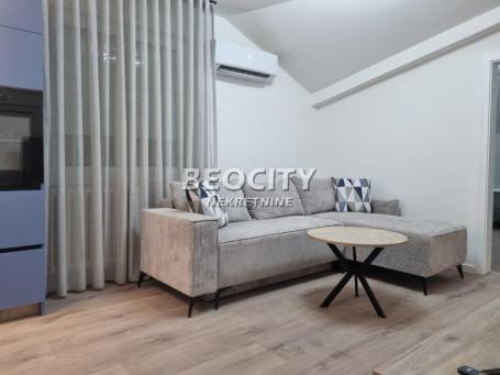 Novi Sad, Centar, Pavla Papa, 1.5, 50m2, 600EUR