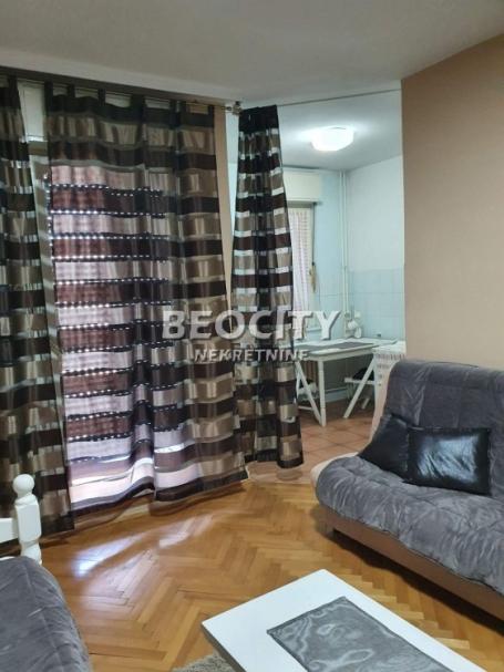 Novi Sad, Sajam, Mičurinova, 0.5, 30m2, 250EUR kod Medicinskog fakulteta