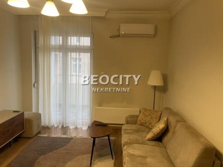 Stari grad, Dorćol, Cara Dušana, 1.5, 45m2, 750EUR
