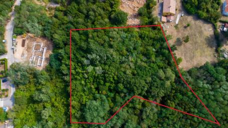 Ekskluzivno - LABIN - PRESIKA | Atraktivno građevinsko zemljište 1100 m²