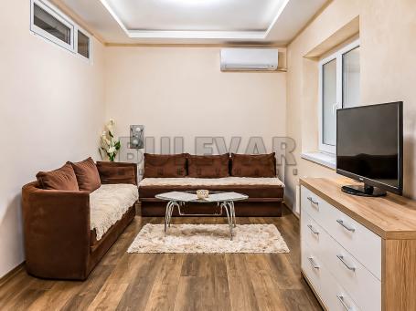 Izdaje se odličan stan u Naselju Milke Protić, 43m2