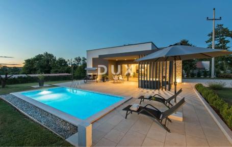 Istra, Tinjan, kuća, 85 m2, dvorište, bazen