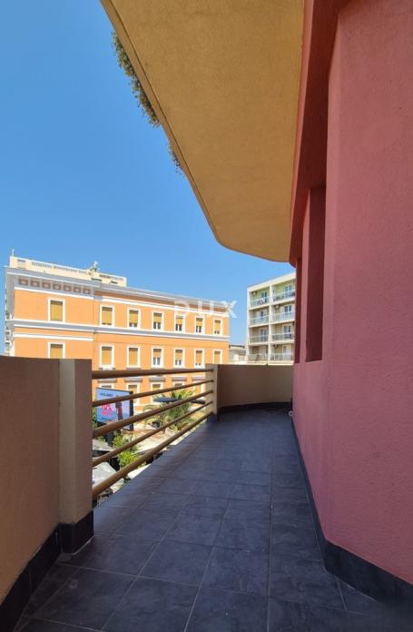 Zadar, Branimir, Stan 136 m2, 2. kat, zgrada s liftom