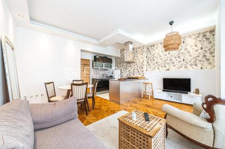 Zagreb, Nova Cesta, dvosoban stan 55 m² s vrtom