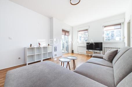 Zagreb, Malešnica, predivan četverosobni stan 83.25 m²