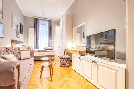 Zagreb, Ilica, studio apartman 38 m² i parking mjesto