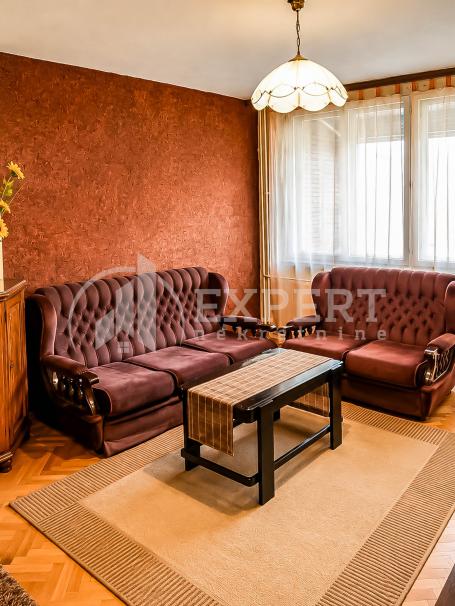Izdaje se odličan dvoiposoban stan, kod Parka Svetog Save, 65m2