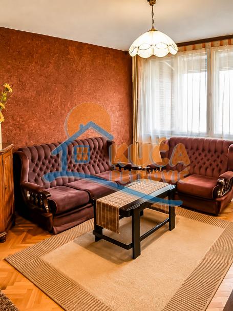 Izdaje se odličan dvoiposoban stan, kod Parka Svetog Save, 65m2