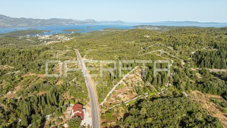 Zemljište 1.626 m2 na otoku Korčuli – spoj prirode i mogućnosti