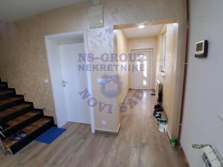 ODLIČNA KUĆA - VETERNIČKA RAMPA