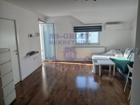 Adice, odličan jednoiposoban stan u novogradnji. Za više informacija pozovite Ro