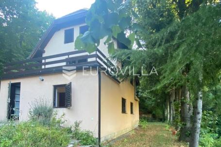 Zagreb, Gračani, lijepa kuća u parku prirode, 100 m²