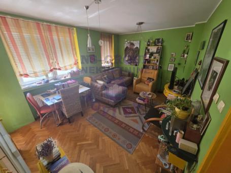 Prodaja stana na odlicnoj lokaciji