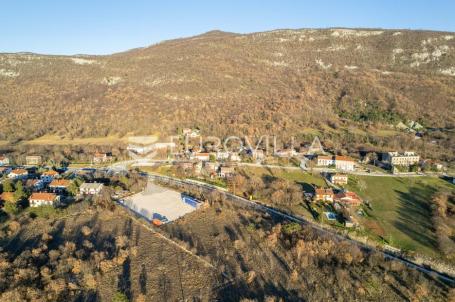 Istra, Lupoglav, jedinstveno građevinsko zemljište veličine 3 832 m²